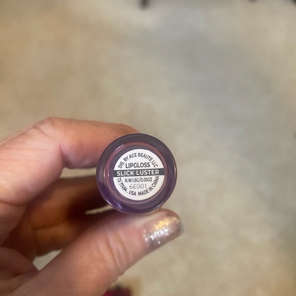 Ipsy five (5) piece neutral beauty bundle with Ipsy bag - Picture 10 of 11